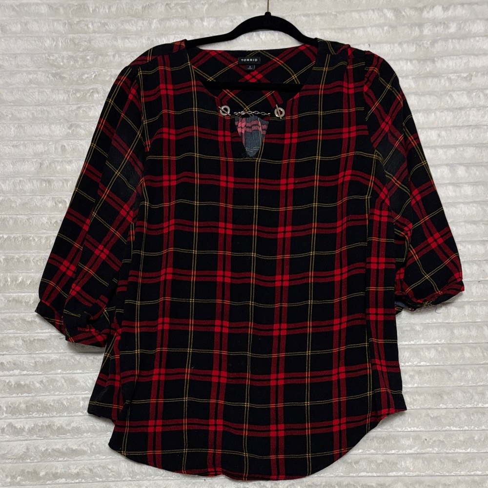 Torrid Women's Red and Black Plaid Blouse